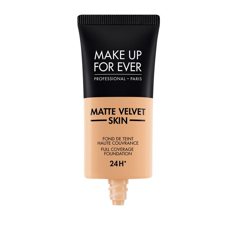 Matte Finish Liquid Foundation, Waterproof, Lightweight Foundation Makeup  Ideal for Everyday Use on Oily to Normal Skin Types, Medium Coverage,  Ivory
